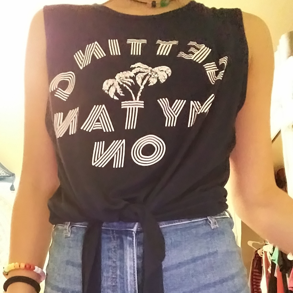 Tie up shirt